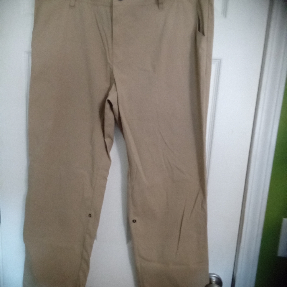 Bass Plus Size 16 Khaki Colored Sportswear Straight Leg Pants With Rolled Cuff